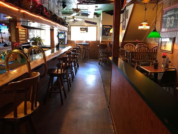 TC's Point After: 719 6th Ave, De Witt, IA 52742